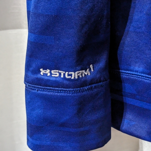 Under Armer Storm 1 Royal Blue Men's Hoodie. Size: Small Loose - Picture 2 of 5